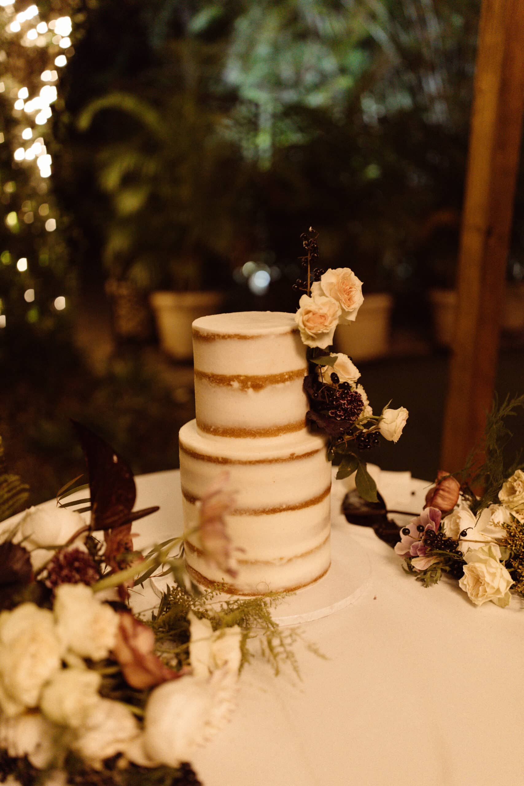villa woodbine wedding cake